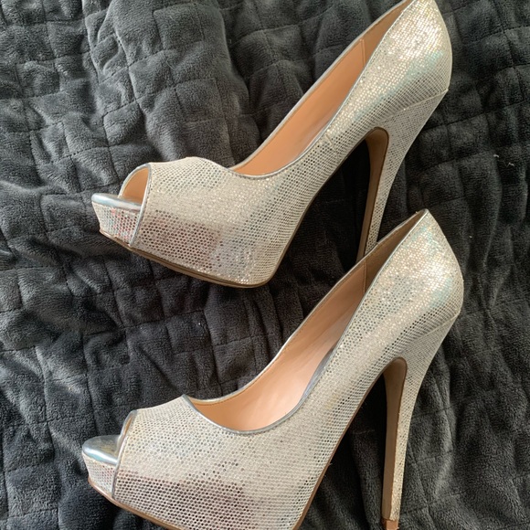 aldo shoes silver heels